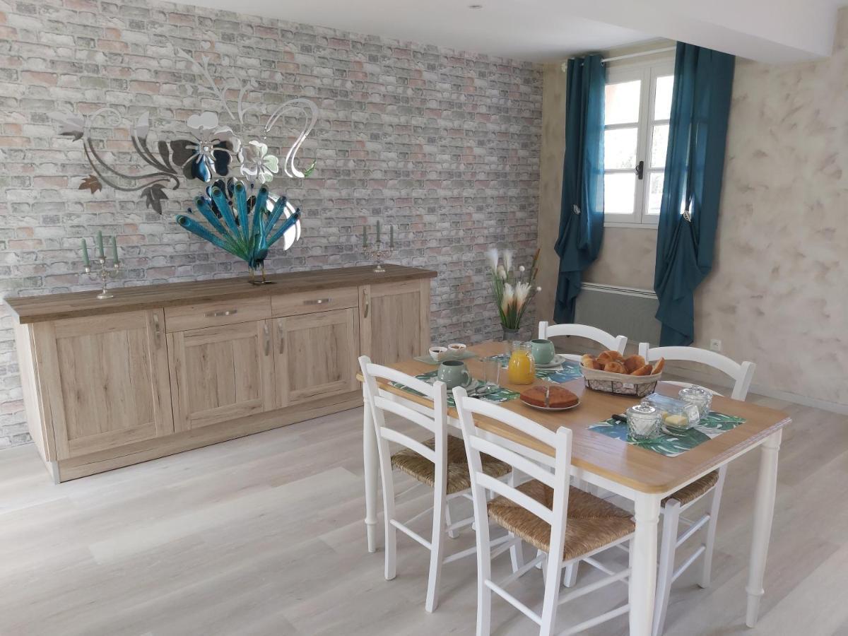 Montmartin-en-Graignes Le Bonheur Des Plumes Bed & Breakfast エクステリア 写真
